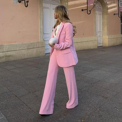 Diva | Le Tailleur Rose