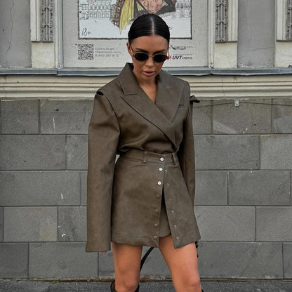 Force | L'Uniforme Kaki