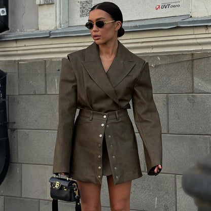 Force | L'Uniforme Kaki