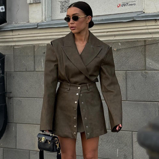 Force | L'Uniforme Kaki